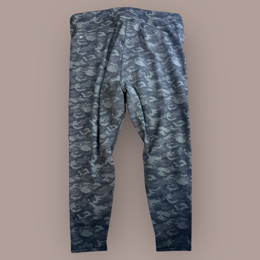 Fabletics Women’s Camouflage Leggings